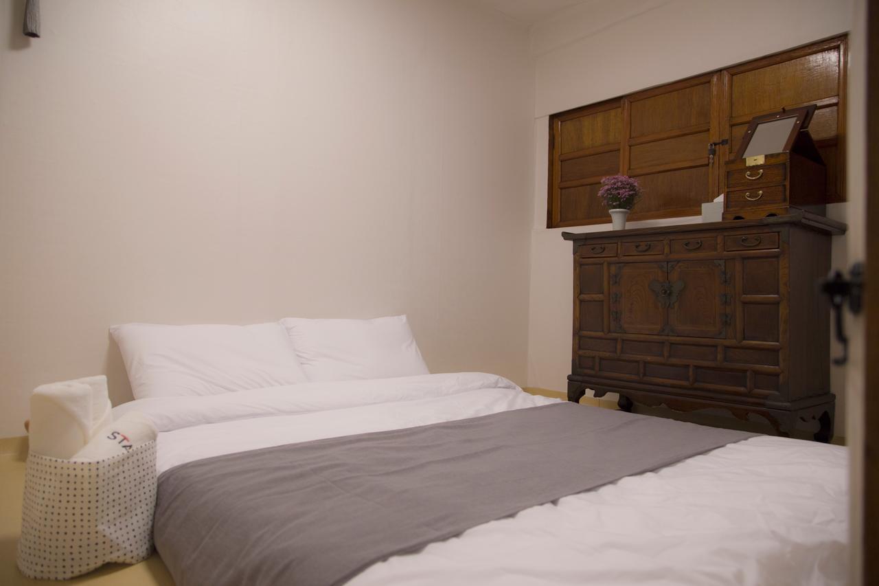 STAY256 Hanok Guest house Seoul Eksteriør bilde